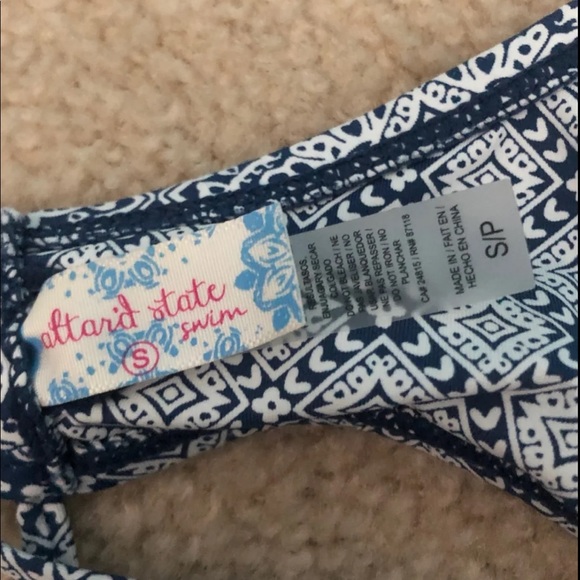 Altard state bikini set - Picture 4 of 4